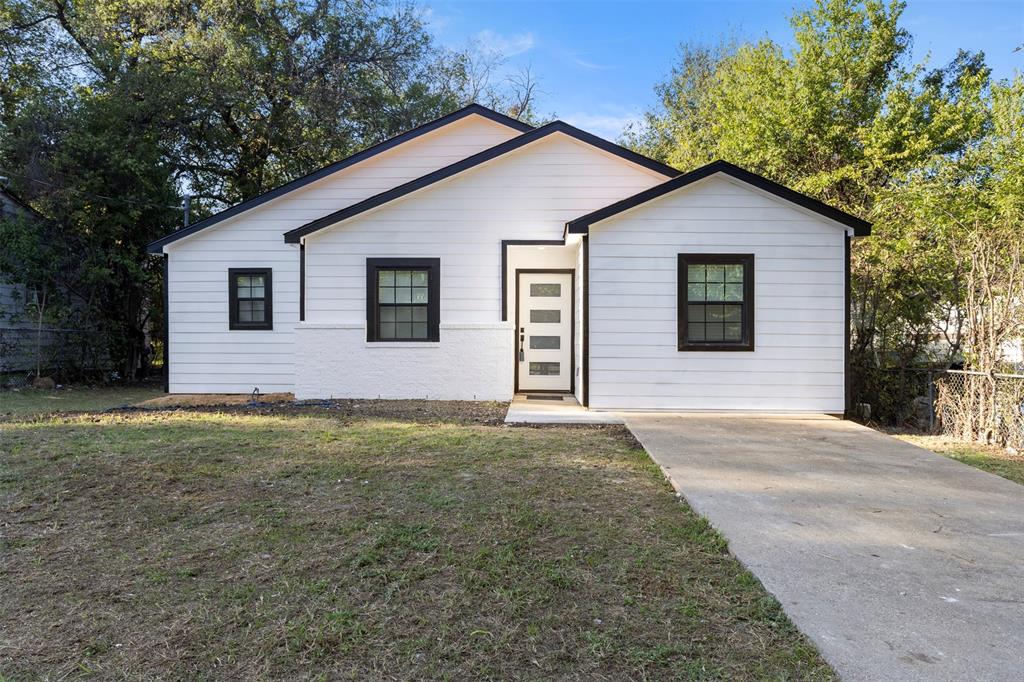 1615 Presidio Avenue, Dallas, TX 75216