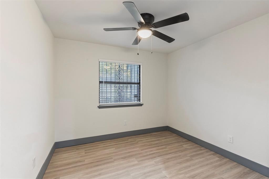1615 Presidio Avenue, Dallas, TX 75216