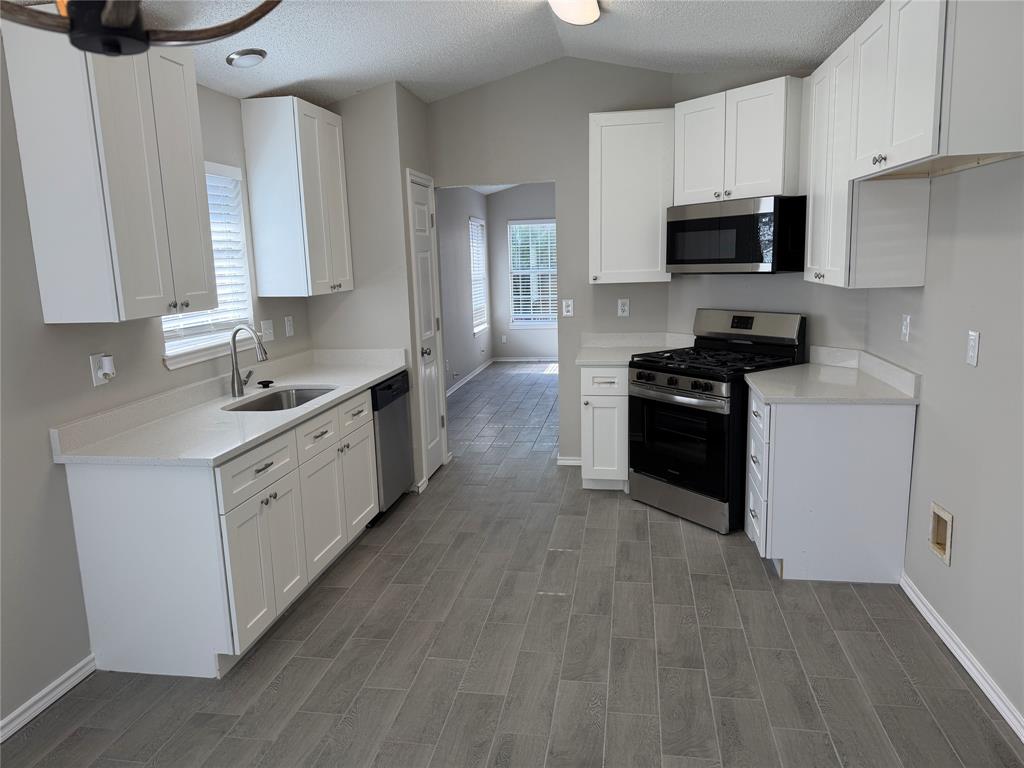 2901 Caladium Court, Garland, TX 75040