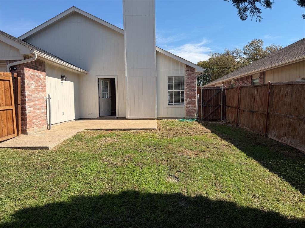 2901 Caladium Court, Garland, TX 75040