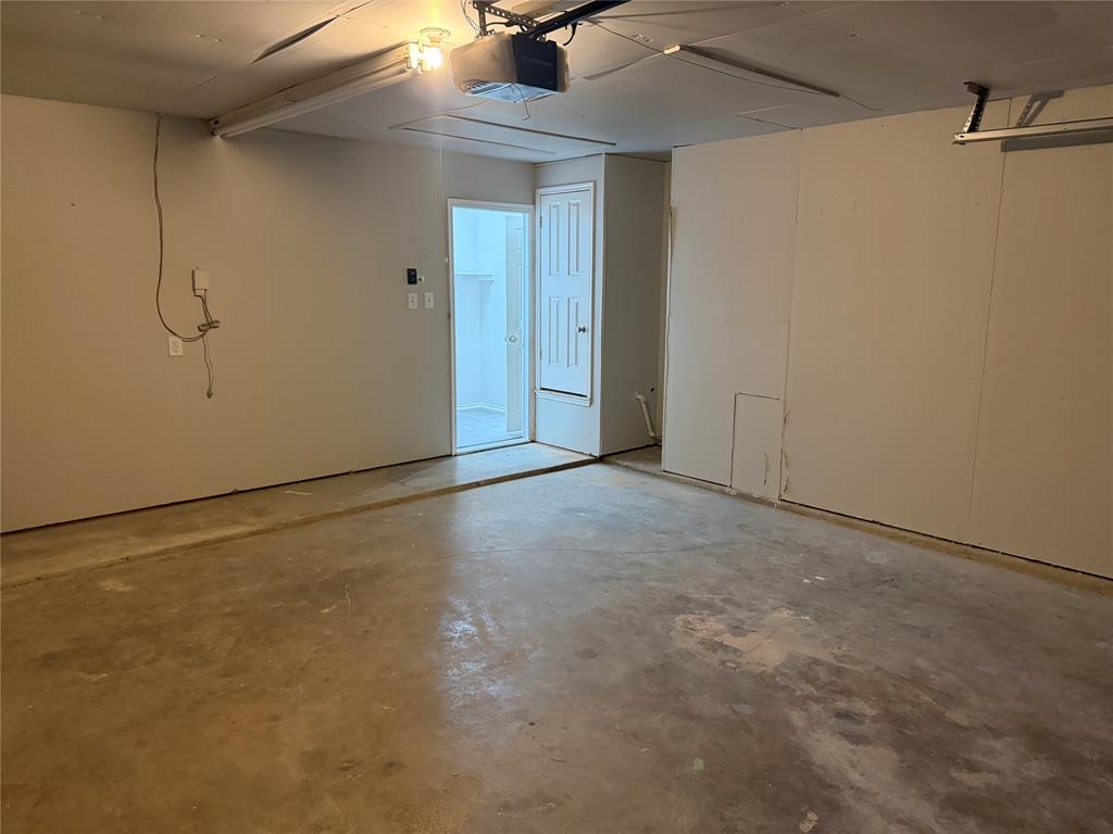 2901 Caladium Court, Garland, TX 75040