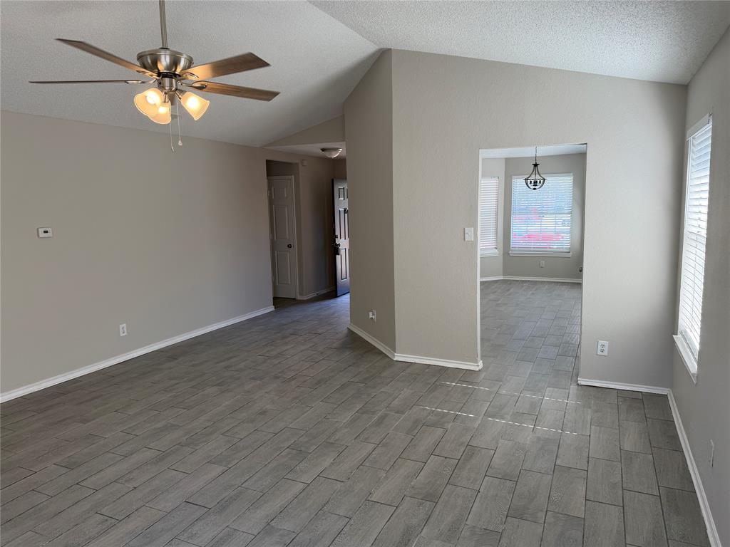 2901 Caladium Court, Garland, TX 75040