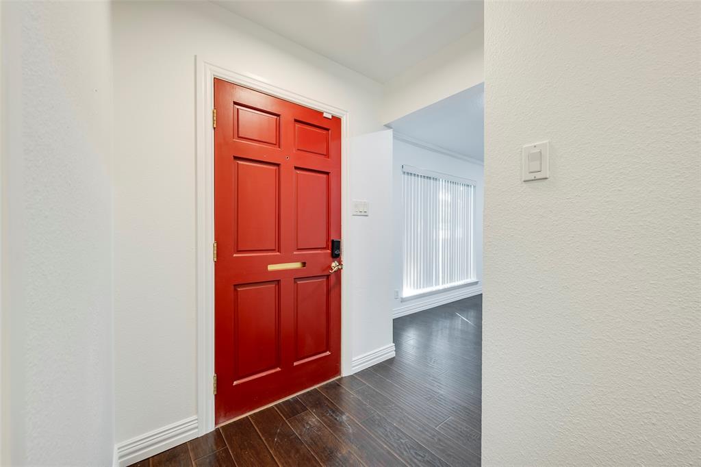 9151 Bretshire Drive, Dallas, TX 75228