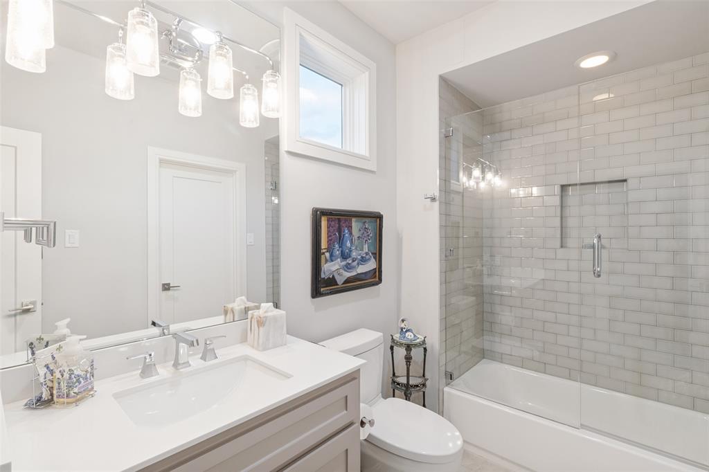 Secondary Bath