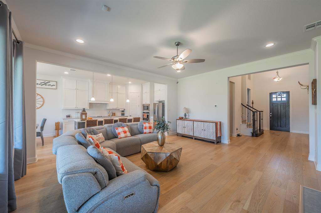 3760 Cherry Laurel Lane, Ovilla, TX 75154
