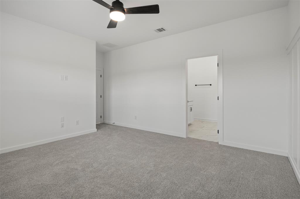 2113 Maple Ridge Drive, Van Alstyne, TX 75495