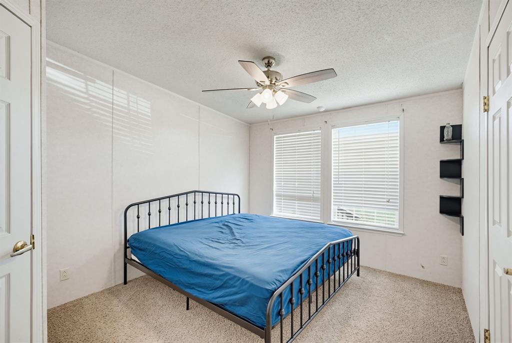 9413 Alabama Street, Joshua, TX 76058