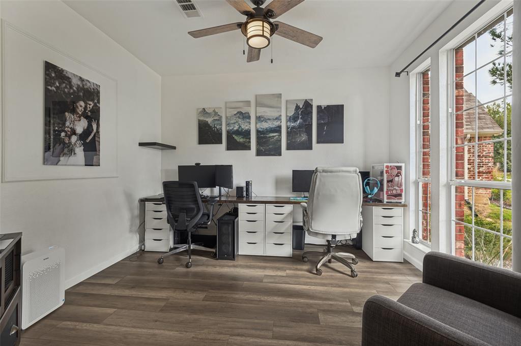 7929 Stansfield Drive, Fort Worth, TX 76137