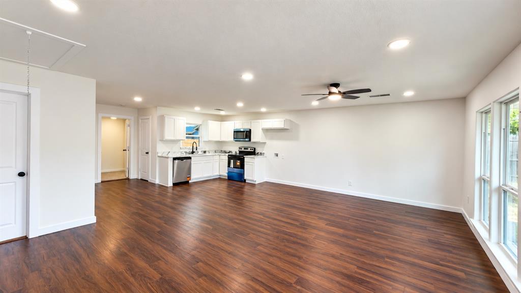 10527 Cayuga Drive, Dallas, TX 75228