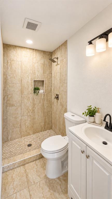 10527 Cayuga Drive, Dallas, TX 75228