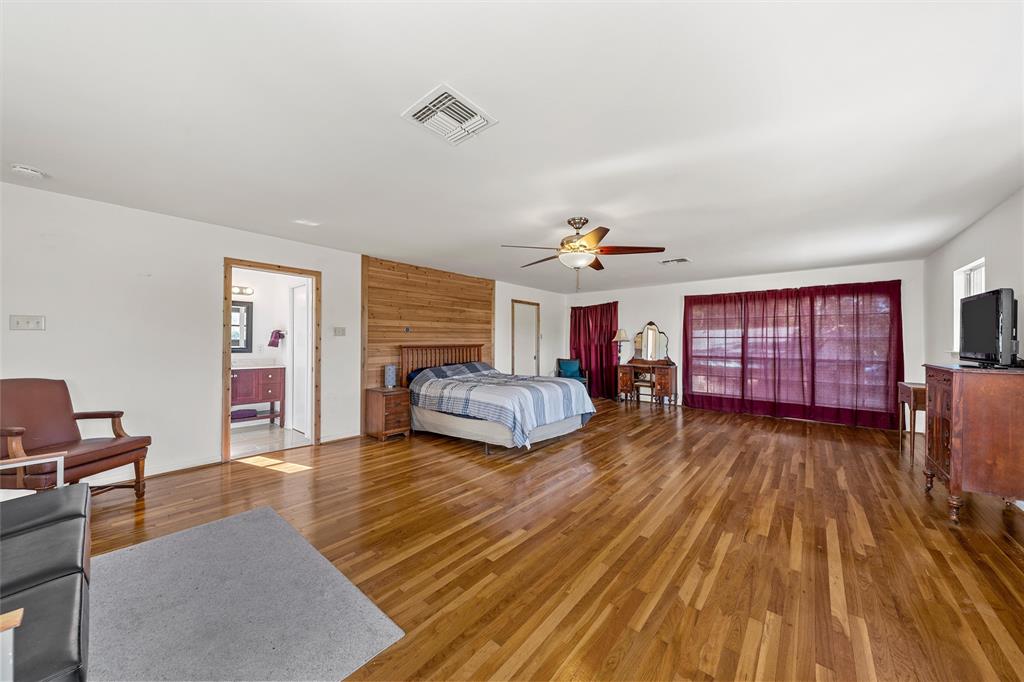5713 Roberts Drive, Waco, TX 76710