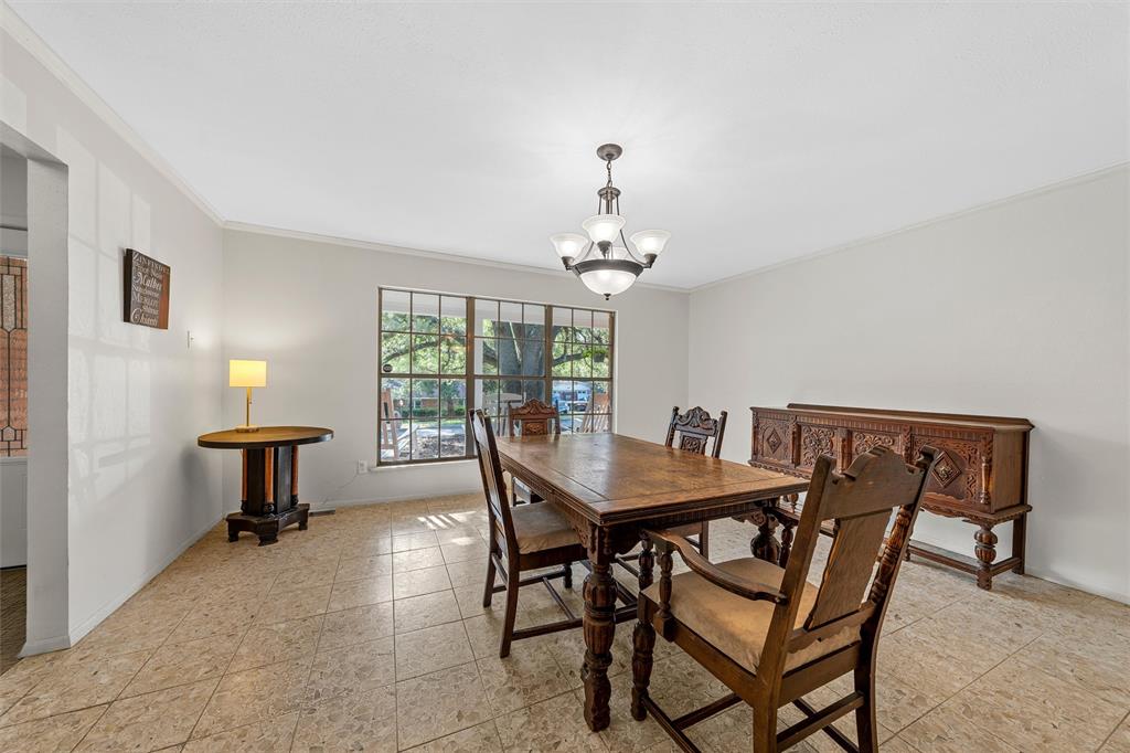 5713 Roberts Drive, Waco, TX 76710 5713 Roberts Drive, Waco, TX 76710