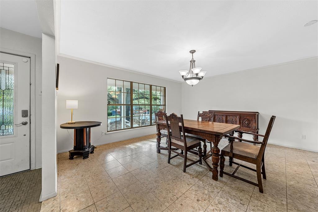 5713 Roberts Drive, Waco, TX 76710 5713 Roberts Drive, Waco, TX 76710