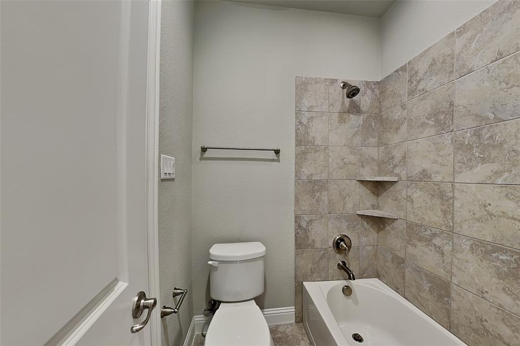 7801 Avondale Drive, McKinney, TX 75070