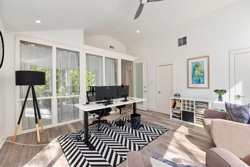 7326 Spring Valley Road, Dallas, TX 75254