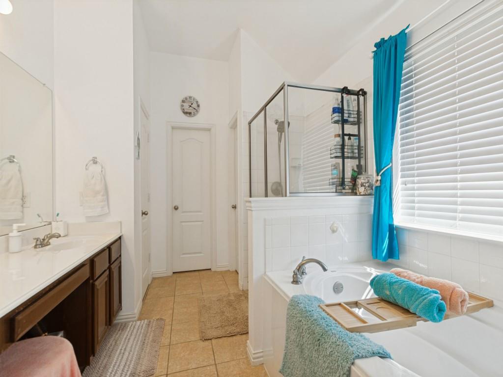 810 Grove Drive, Garland, TX 75040