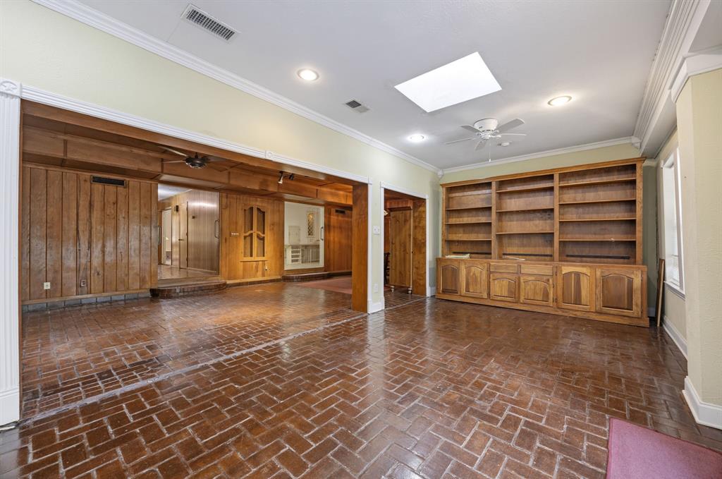 1513 Francis Street, Carrollton, TX 75006