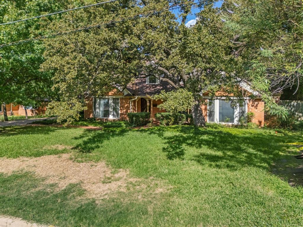 1513 Francis Street, Carrollton, TX 75006
