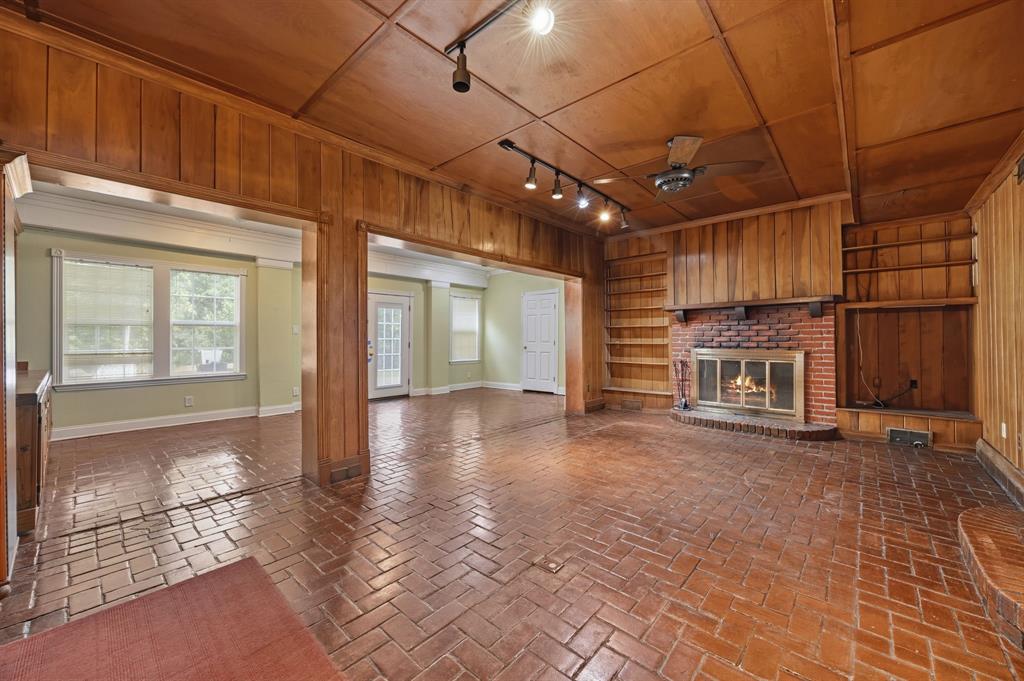 1513 Francis Street, Carrollton, TX 75006