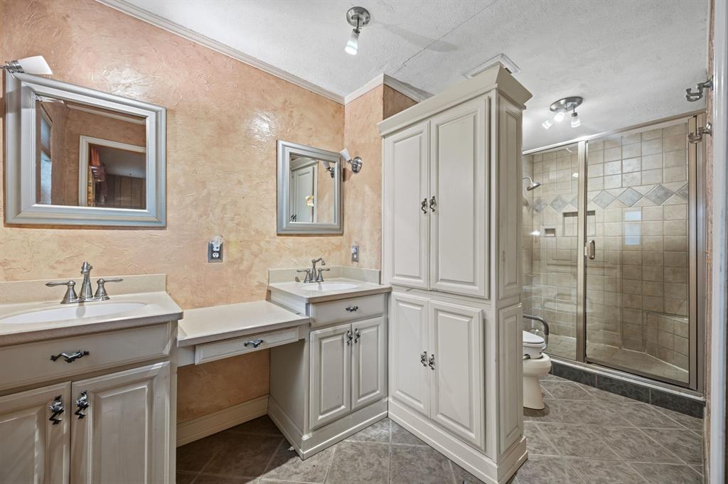 1513 Francis Street, Carrollton, TX 75006