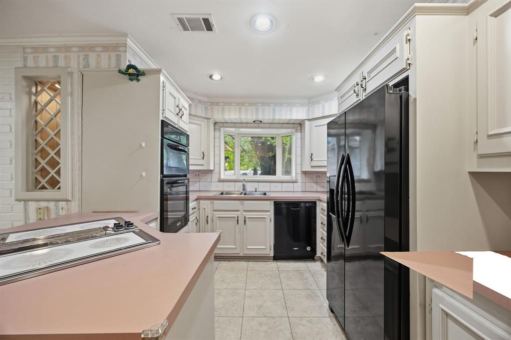 1513 Francis Street, Carrollton, TX 75006