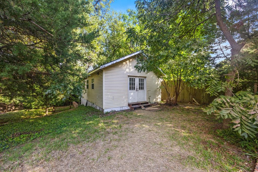 1513 Francis Street, Carrollton, TX 75006