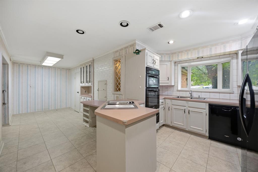 1513 Francis Street, Carrollton, TX 75006