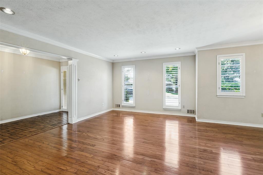 9351 Heatherdale Drive, Dallas, TX 75243