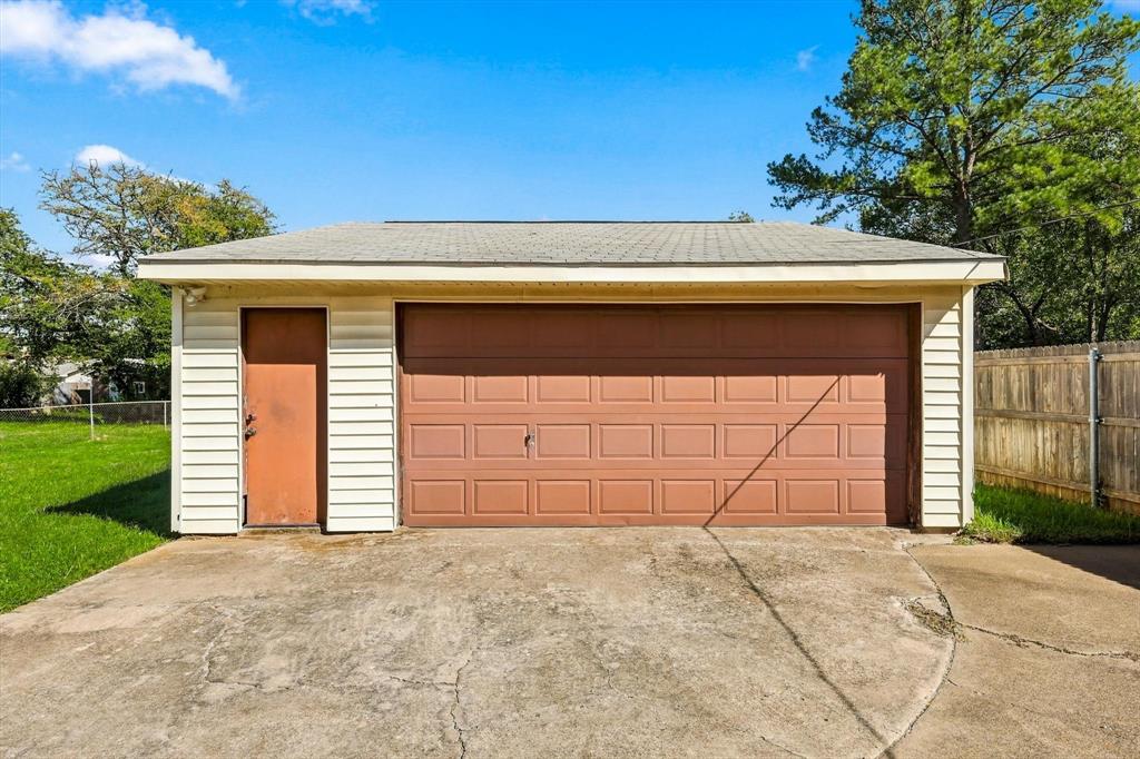1110 Tipton Road, Irving, TX 75060
