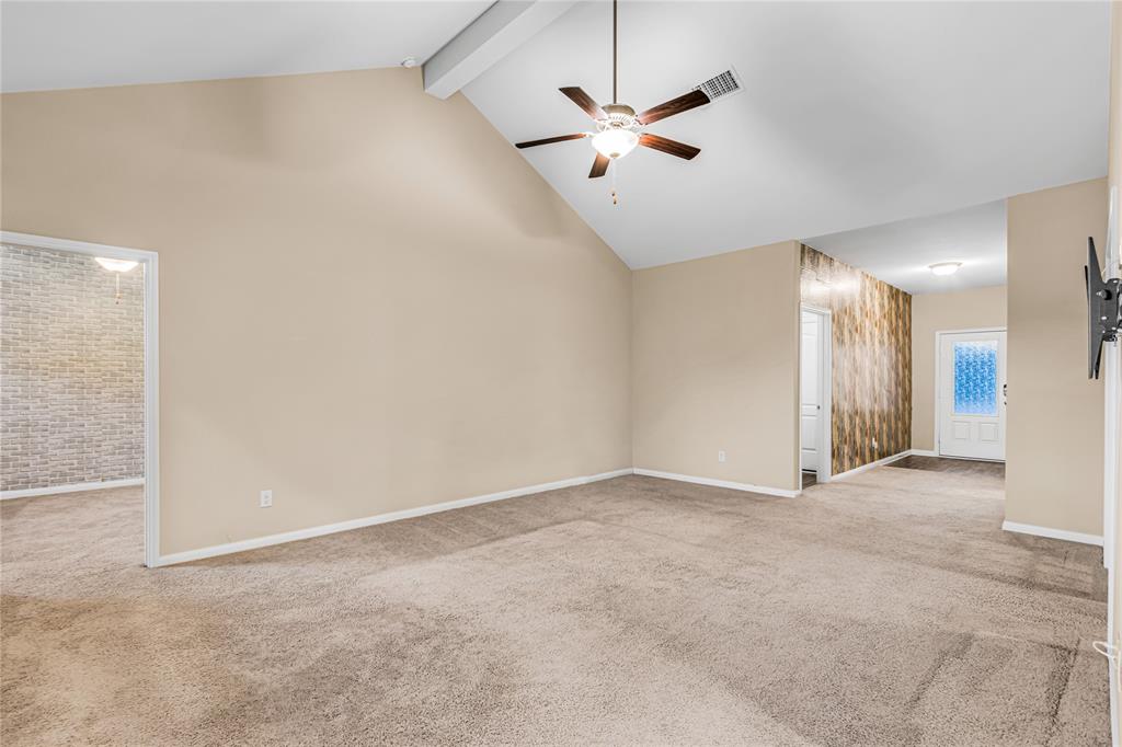 1401 Park Trails Boulevard, Princeton, TX 75407