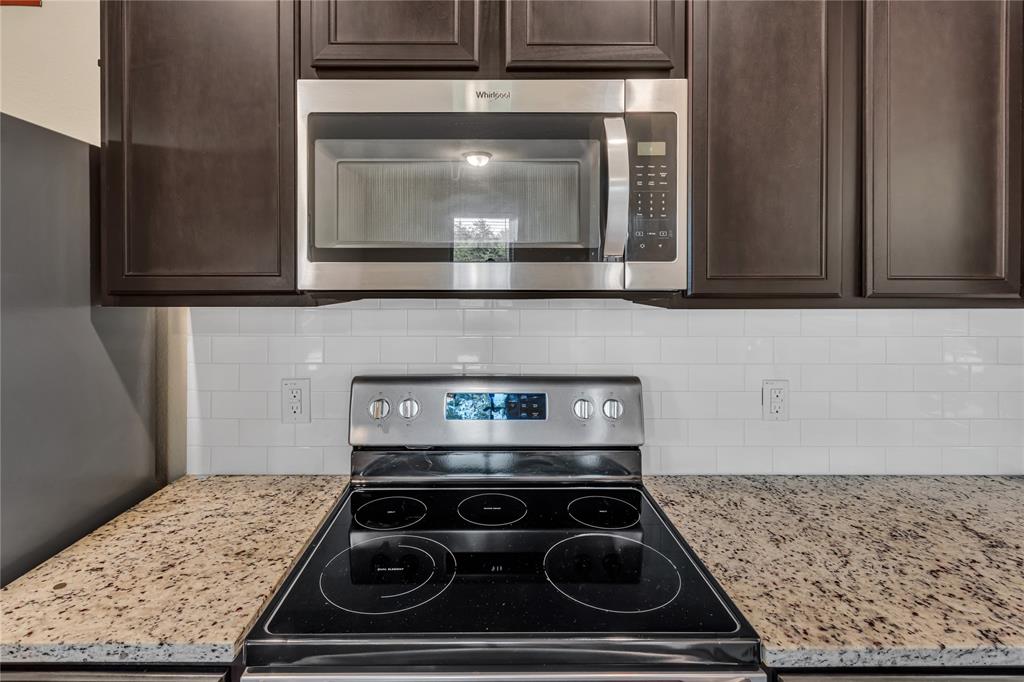1401 Park Trails Boulevard, Princeton, TX 75407