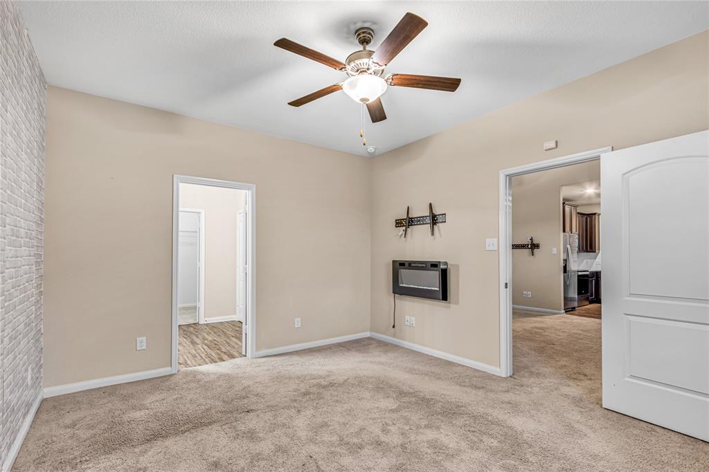 1401 Park Trails Boulevard, Princeton, TX 75407