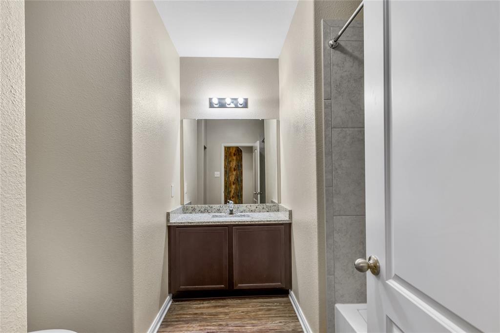 1401 Park Trails Boulevard, Princeton, TX 75407