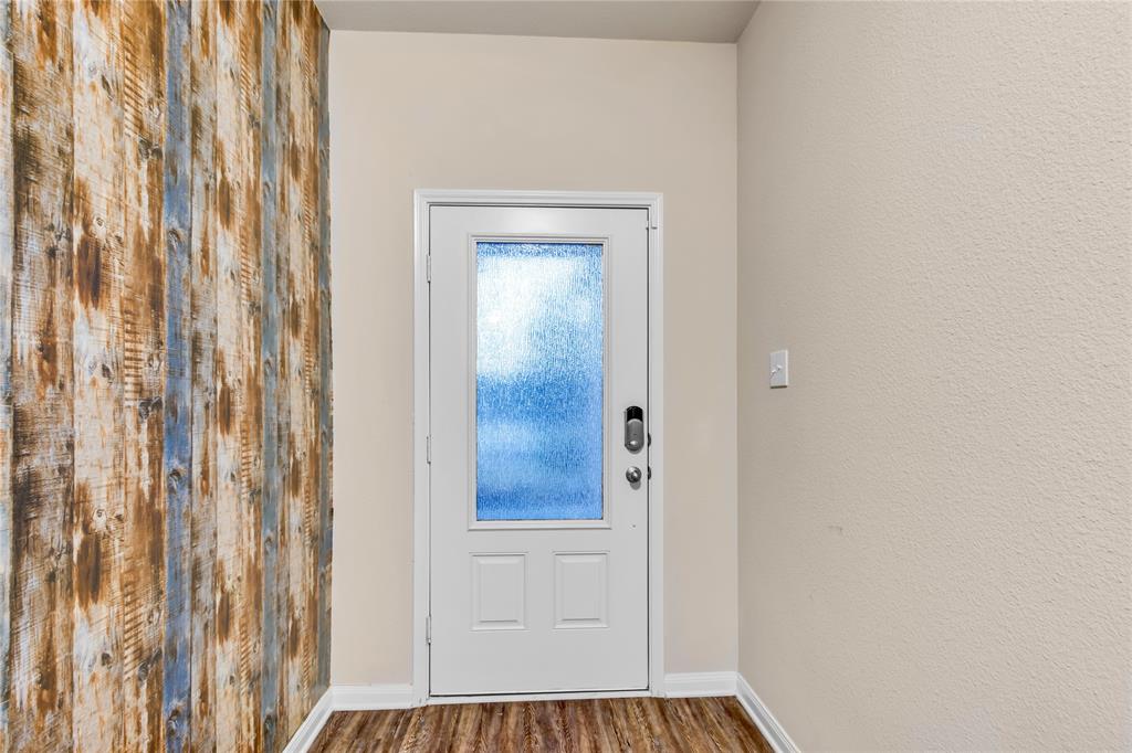 1401 Park Trails Boulevard, Princeton, TX 75407