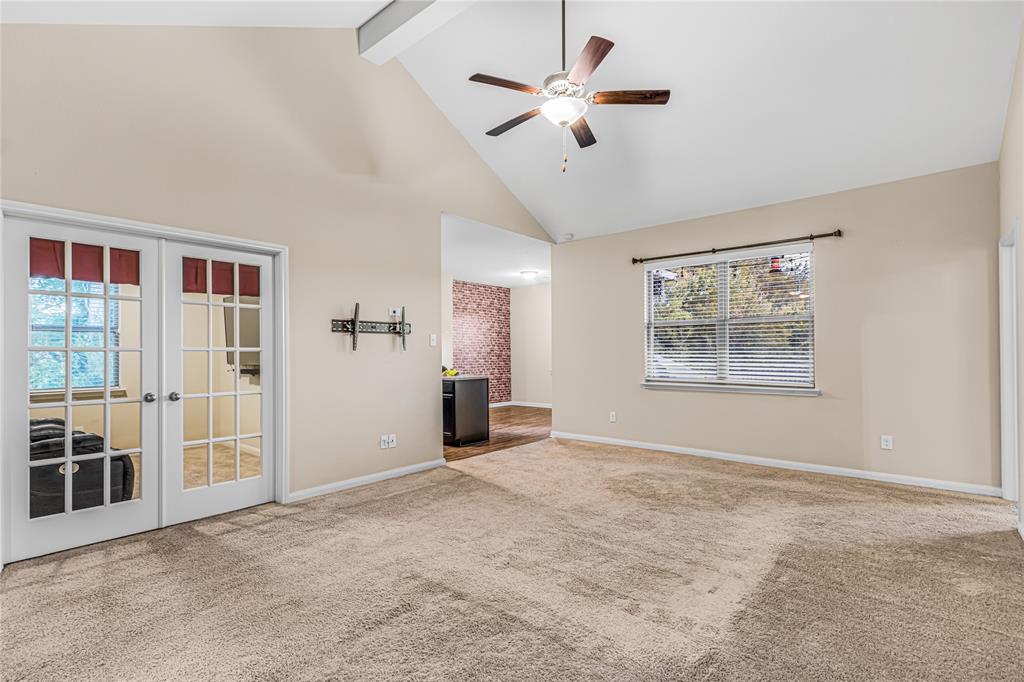 1401 Park Trails Boulevard, Princeton, TX 75407