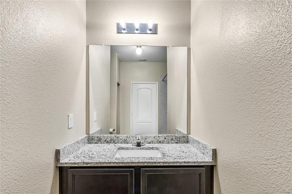1401 Park Trails Boulevard, Princeton, TX 75407