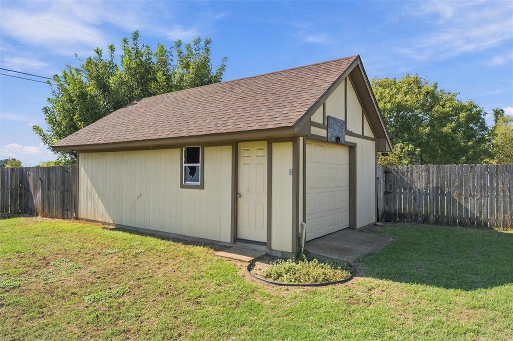 350 Jon Street, Lorena, TX 76655