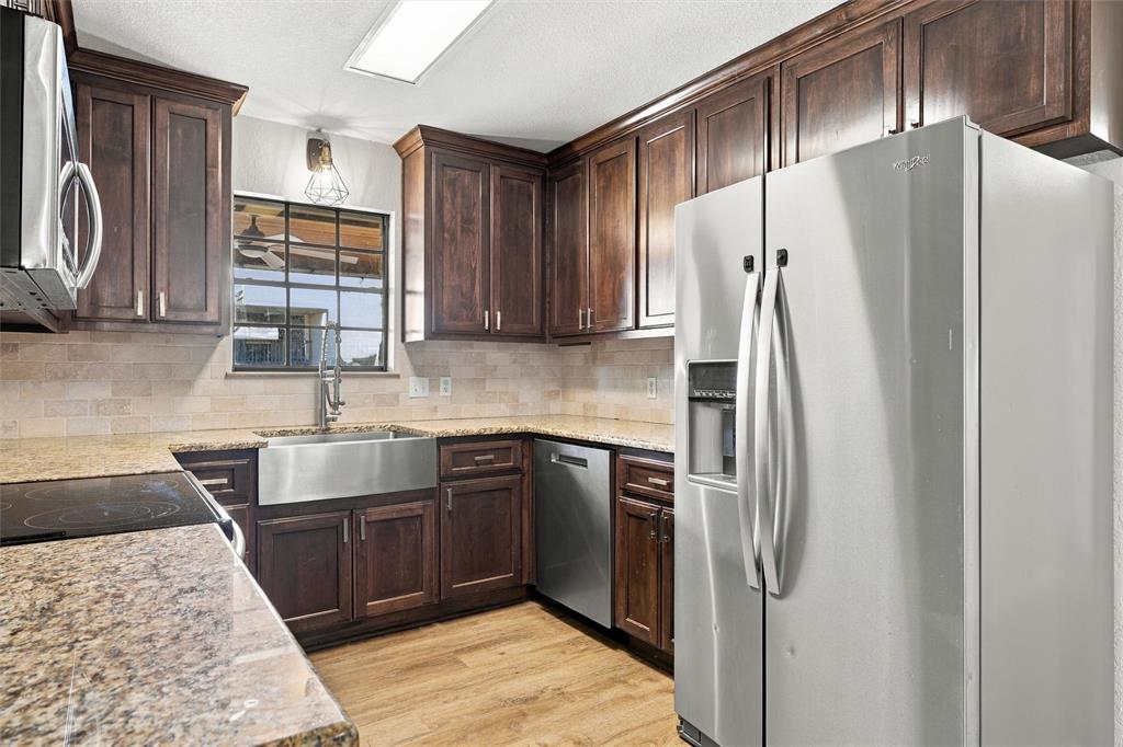 350 Jon Street, Lorena, TX 76655 350 Jon Street, Lorena, TX 76655