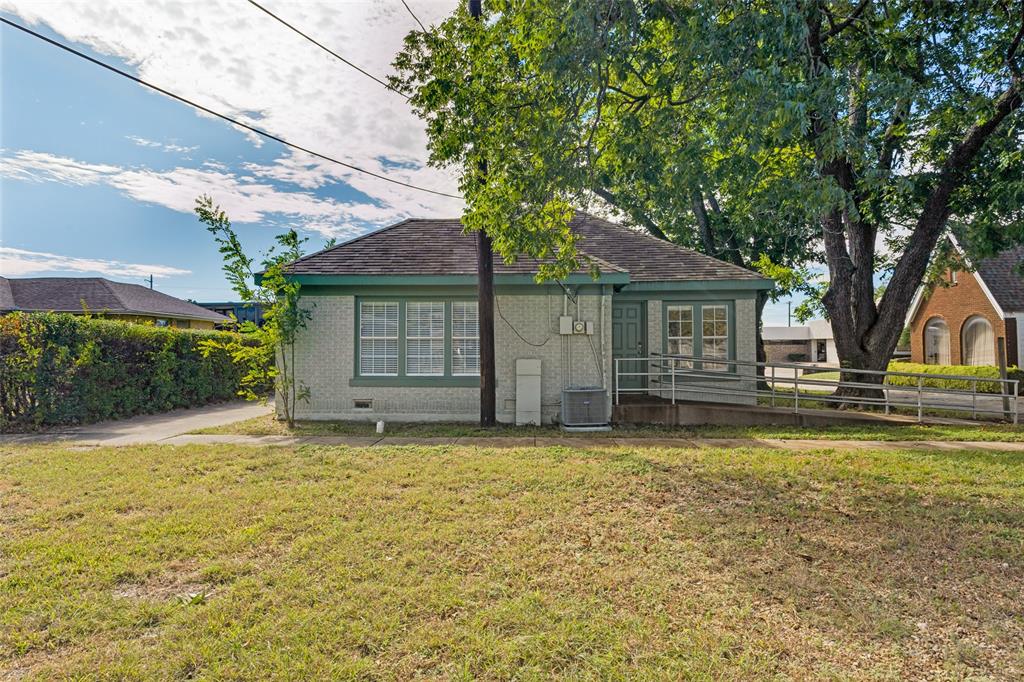 1221 Main Street, Garland, TX 75040