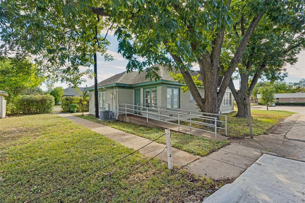 1221 Main Street, Garland, TX 75040