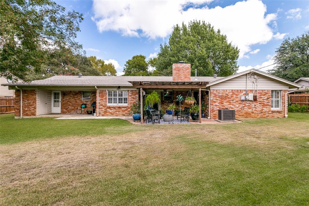 4309 Selkirk Drive W, Fort Worth, TX 76109