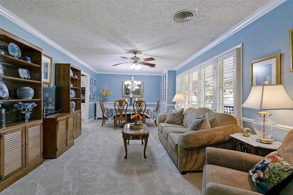 4309 Selkirk Drive W, Fort Worth, TX 76109