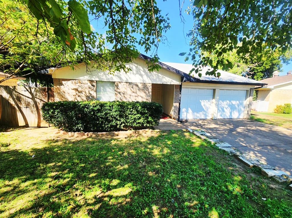 Front elevation. Front elevation.