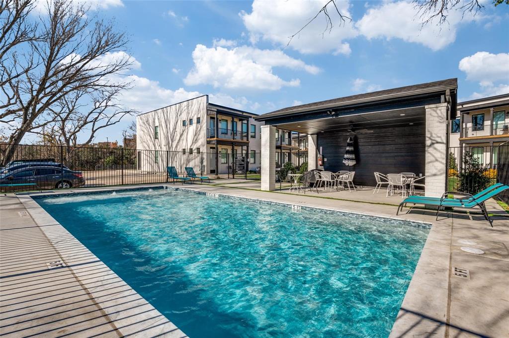 408 Dr Martin Luther King Jr Boulevard, #301, Waxahachie, TX 75165