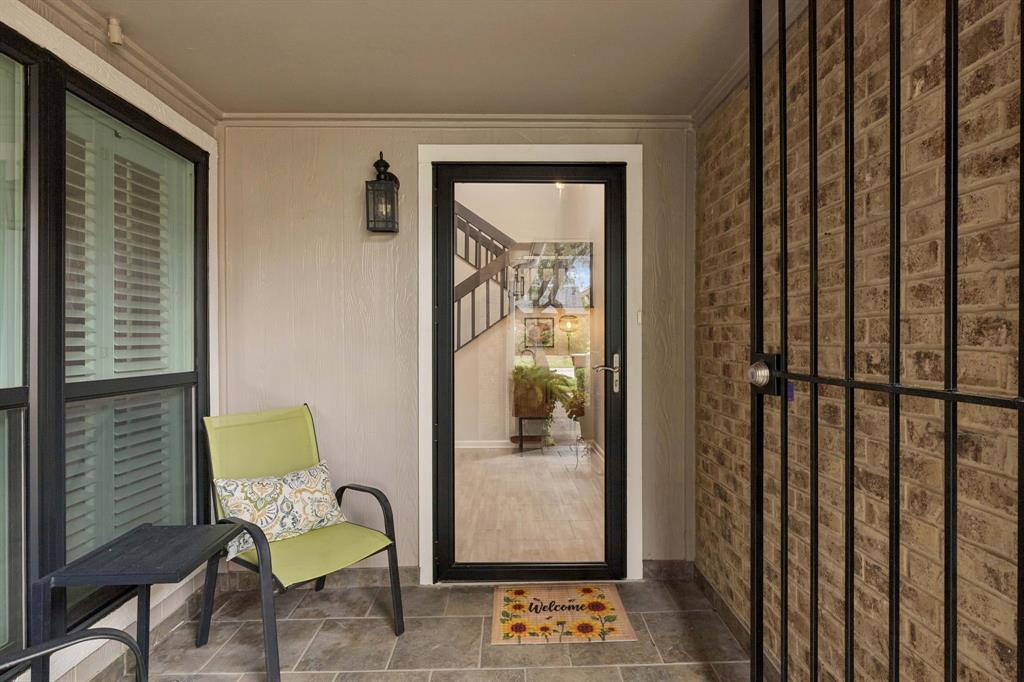 Front patio View 2