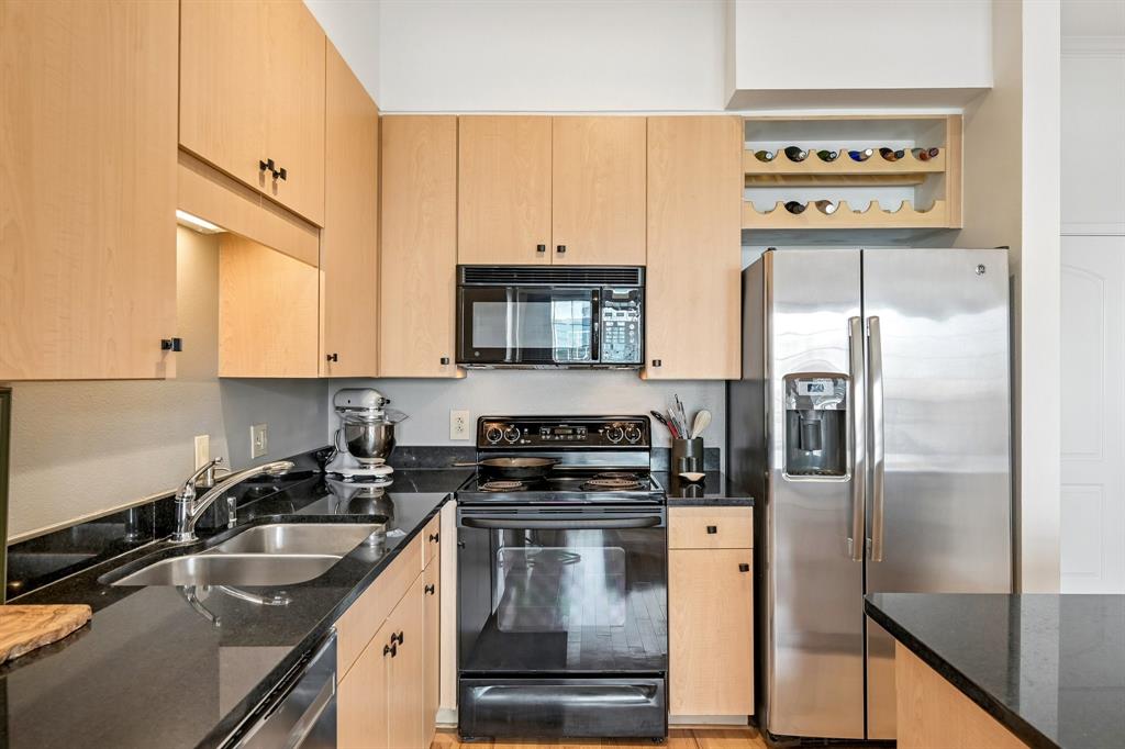 3225 Turtle Creek Boulevard, #914, Dallas, TX 75219