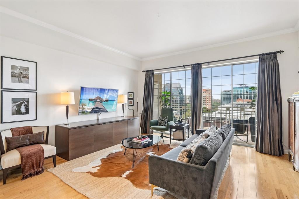 3225 Turtle Creek Boulevard, #914, Dallas, TX 75219
