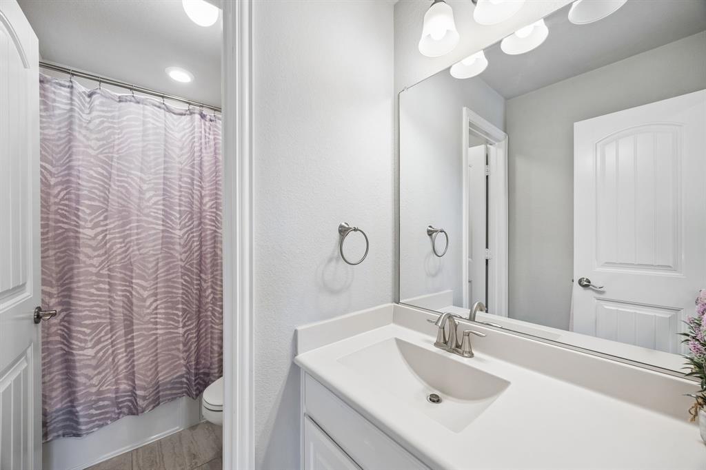 Upstairs bathroom