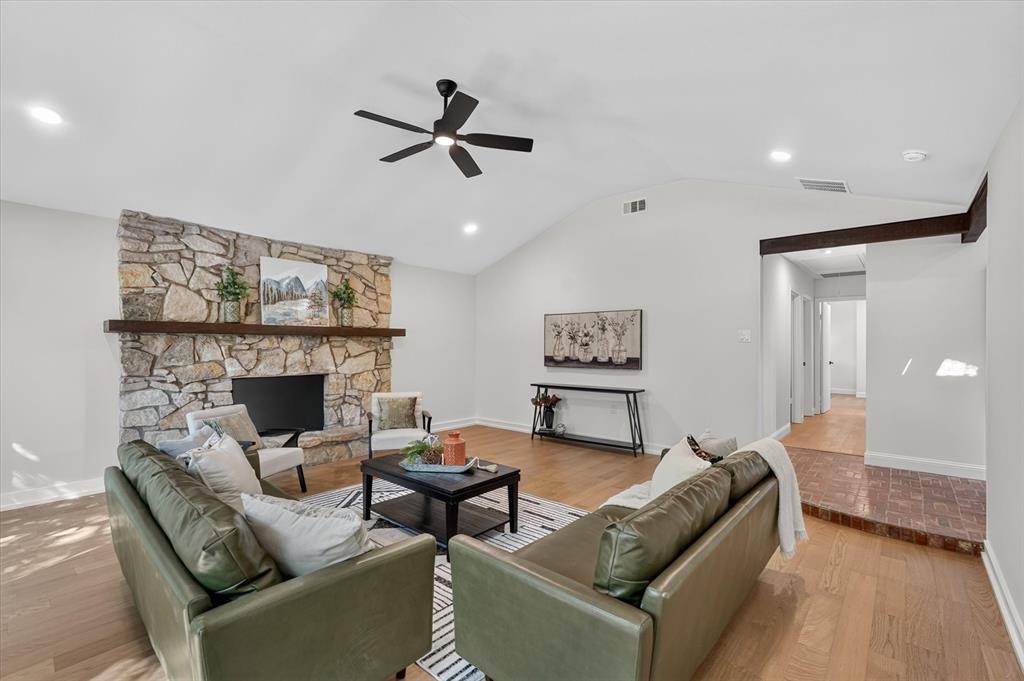 10615 Swallow Lane, Dallas, TX 75218