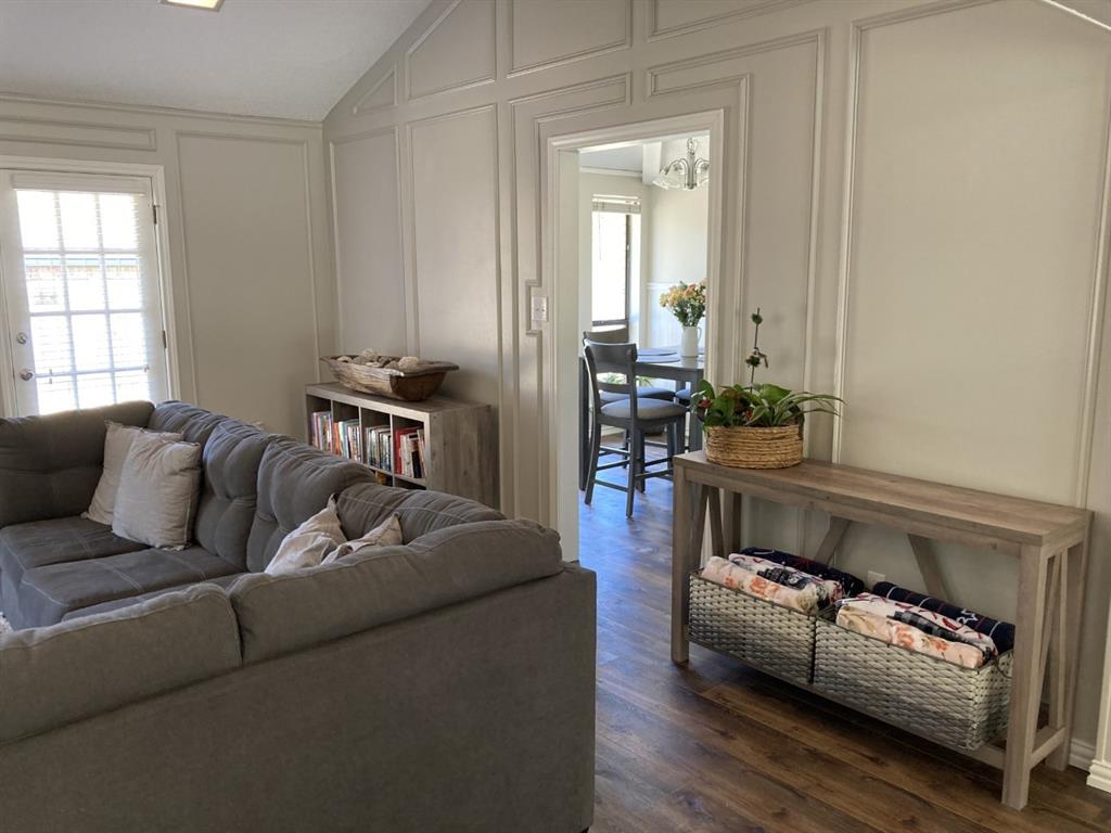 641 Highland Meadows Drive, Highland Village, TX 75077